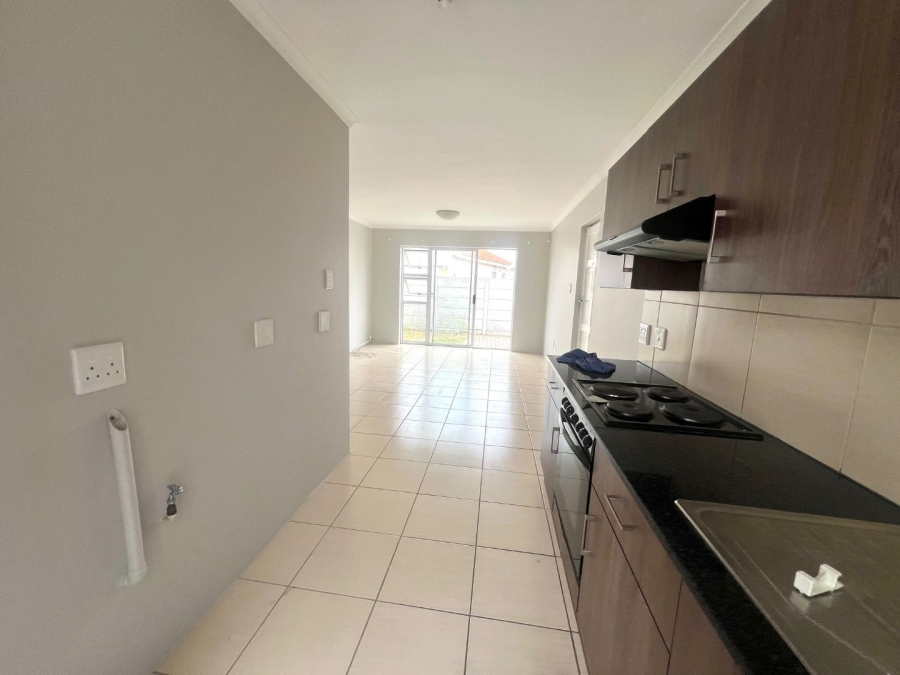 To Let 2 Bedroom Property for Rent in Fairview Eastern Cape